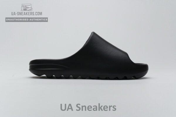 FB6348 adidas Yeezy Slide “Black” - Image 9