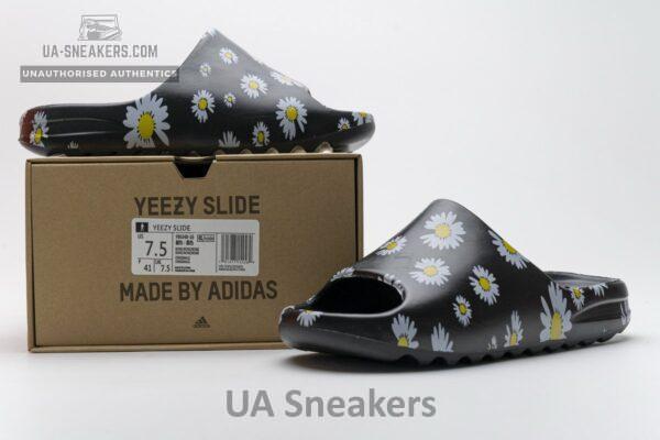 FB6348-16 adidas Yeezy Slide - Image 2