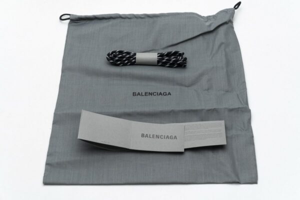 541624 W09E1 7320 Balenciaga Triple S Black Silver2 - Image 11