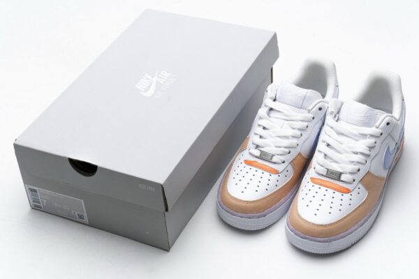 Air Jordan 1 Mid - Image 4