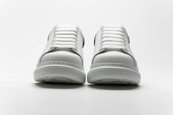 462214 WHGP7 9001 Alexander McQueen Sneaker White Black23 - Image 5
