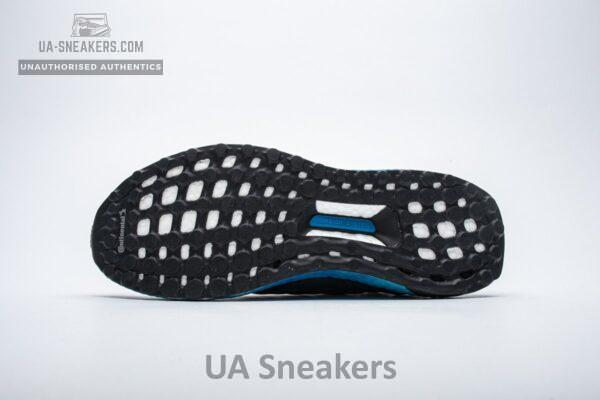 Ultra Boost 4.0 “Core Black/Blue”FV7281 - Image 6