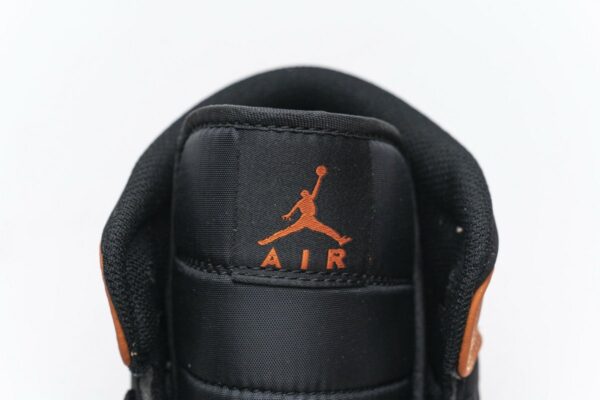554724-058 Air Jordan 1 Mid Shattered Backboard - Image 10
