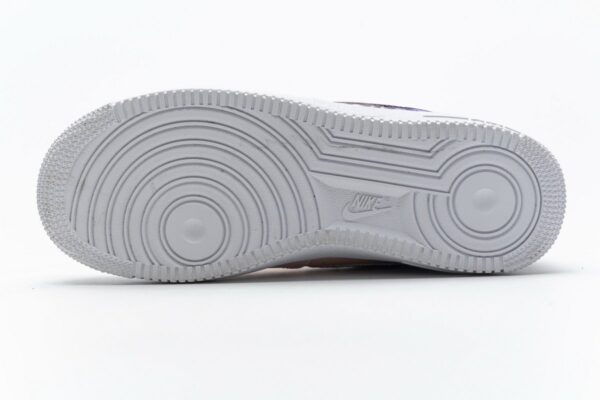 Air Force 1 Low - Image 9