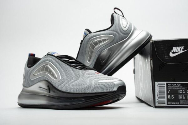 AO2924-019 Nike Air Max 720 Metallic Silver - Image 3
