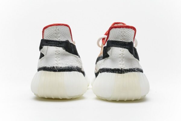 Burberry x Yeezy Boost 350 V2 - Image 7