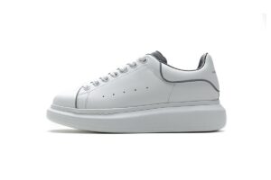 462214 WHGP7 9001 Alexander McQueen Sneaker All White