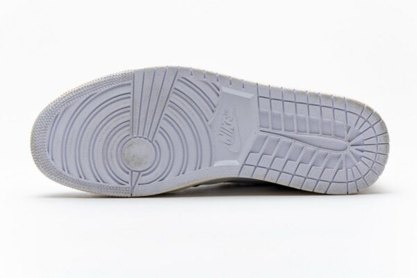 Air Jordan 1 Mid - Image 10