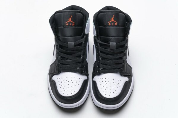 BQ6931-100 Air Jordan 1 Mid GS Black Toe - Image 4