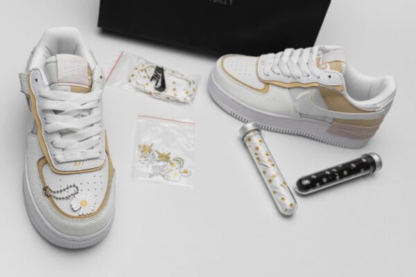 CK3172-002 Nike W Air Force 1 Shadow SE Spruce Aura - Image 8