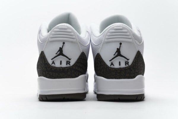 136064-122 Air Jordan 3 Retro 'Mocha' - Image 7