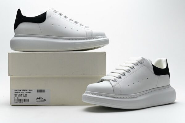462214 WHGP7 9001 Alexander McQueen Sneaker White Black23 - Image 2
