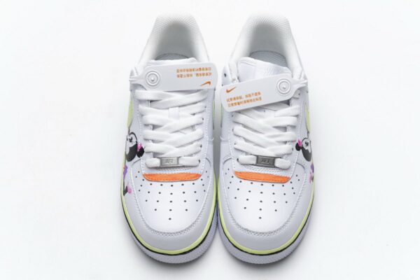 Air Jordan 1 Mid - Image 4