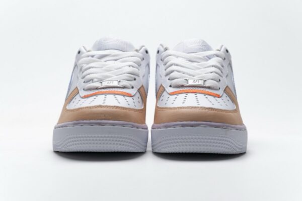 Air Jordan 1 Mid - Image 6