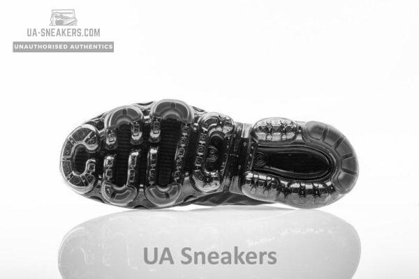 Nike air VaporMax 2019 Run Utility AR6631-010 - Image 3
