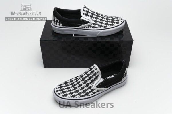 Vans Classic Slip-On Karl Lagerfeld Black White - Image 2