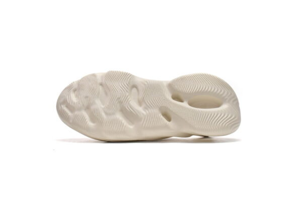 G55486 adidas Yeezy Foam Runner Ararat - Image 7