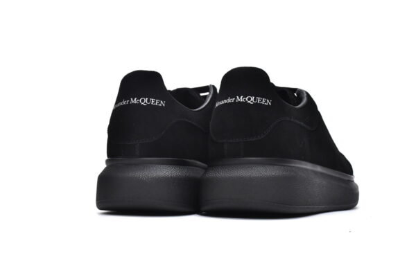 Alexander McQueen Sneaker Black - Image 5