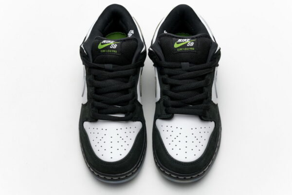 SB DUNK LOW PRO OG QS "Panda Pigeon" - Image 4