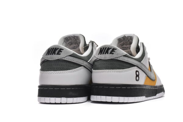 Otomo Katsuhiro x Nike SB Dunk Low Pro Kobe - Image 7