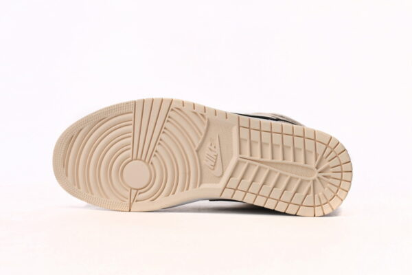 Air Jordan 1 Mid Barely Orange BQ6472-80 - Image 6